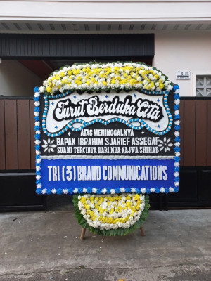 Papan Bunga Duka di Linggo Sari Baganti